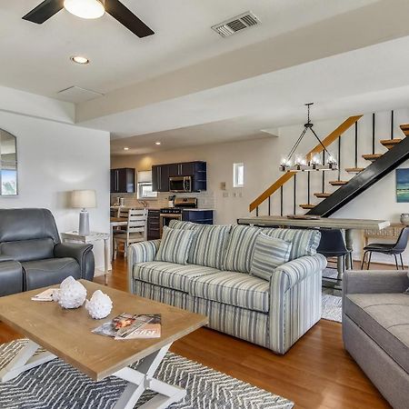 Pool Days And Dock Nights Galveston Exterior foto
